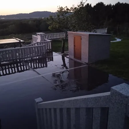 Casa Surf Lanzada Будинок відпочинку Саншеншо